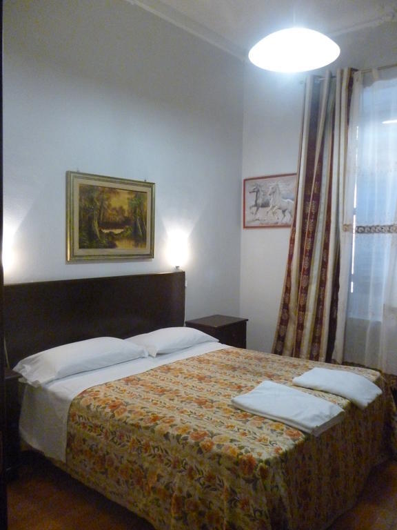 Hotel Gloria Рим Экстерьер фото