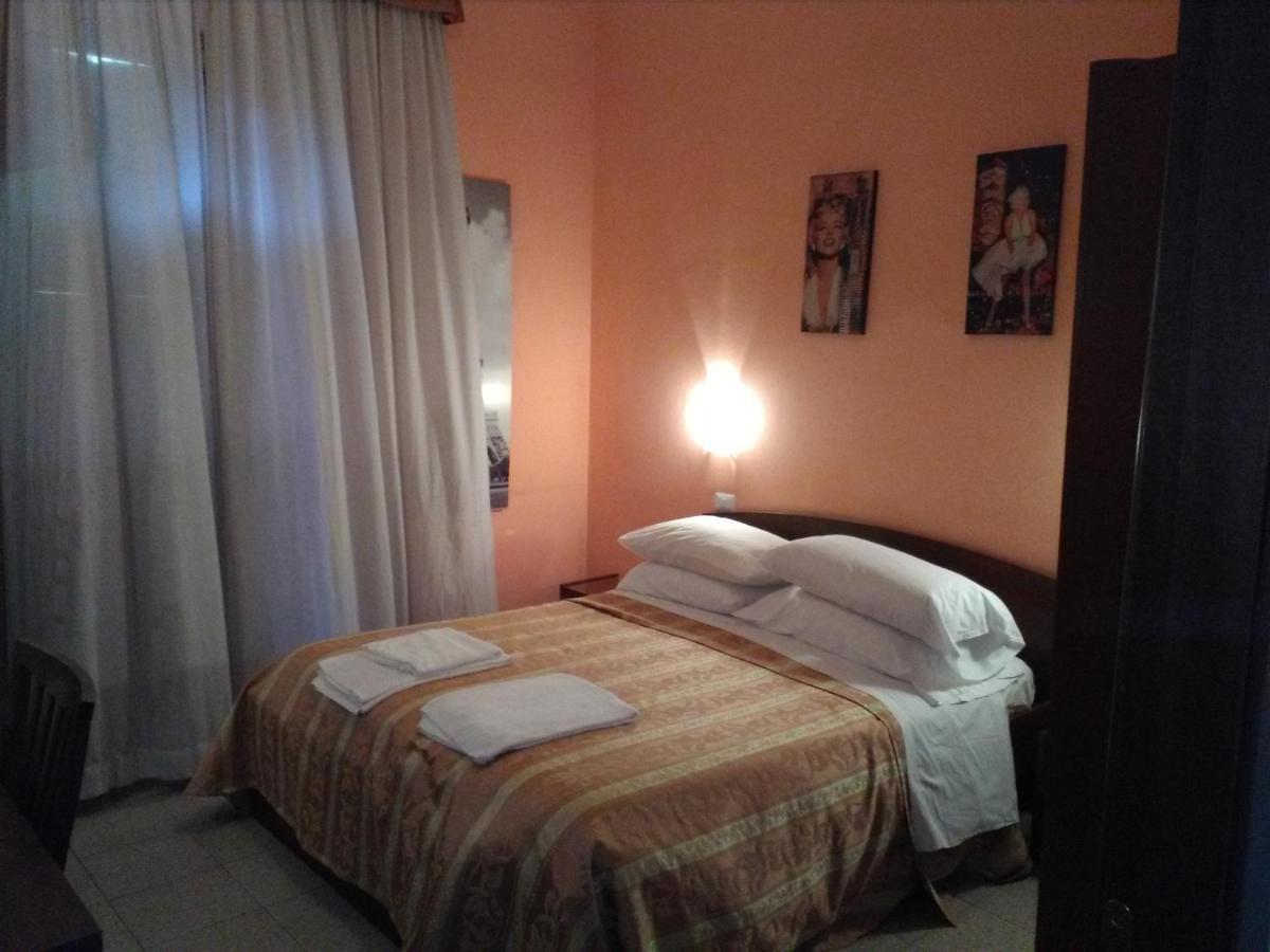 Hotel Gloria Рим Экстерьер фото